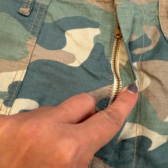 MOTHER NEW The Shaker Chop Camouflage utility cargo Shorts size 29 NWT - Picture 7 of 15